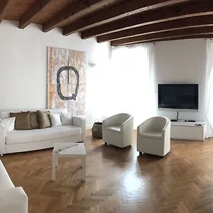 Πανσιόν Quarenghi16