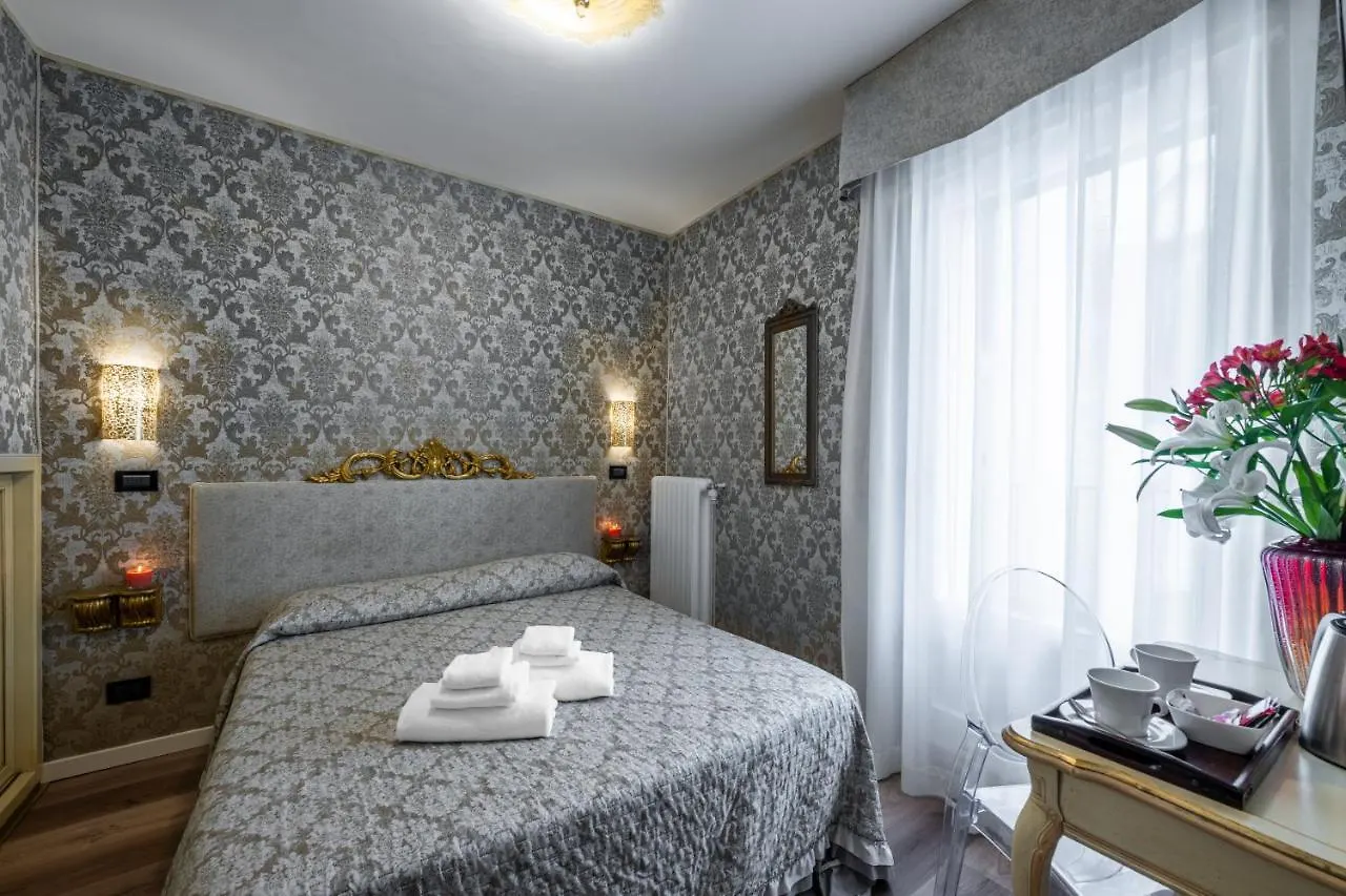 Hotel Apostoli Garden Βενετία 3*,  Ιταλία
