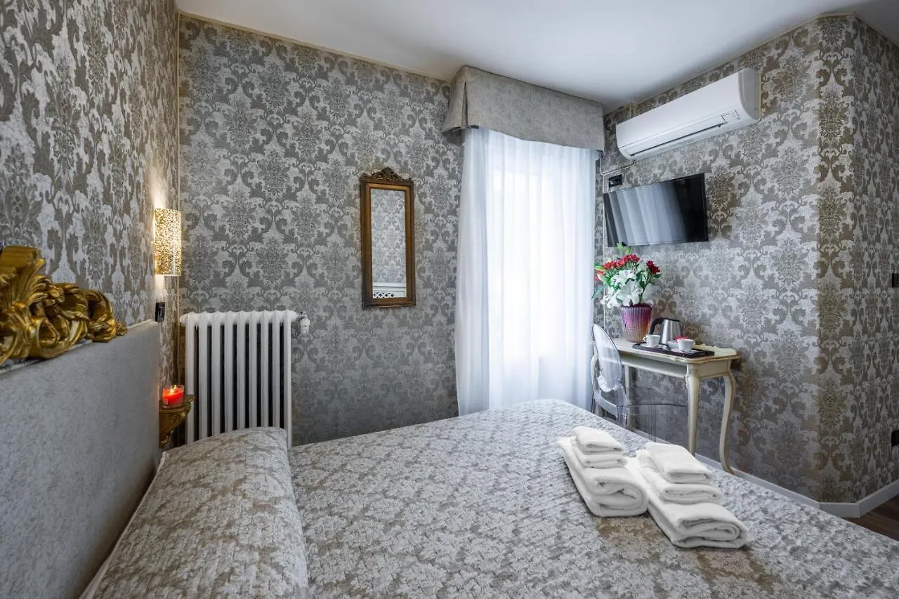 ***  Hotel Apostoli Garden Βενετία Ιταλία